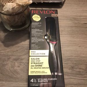 Revlon heated straight and shine brush